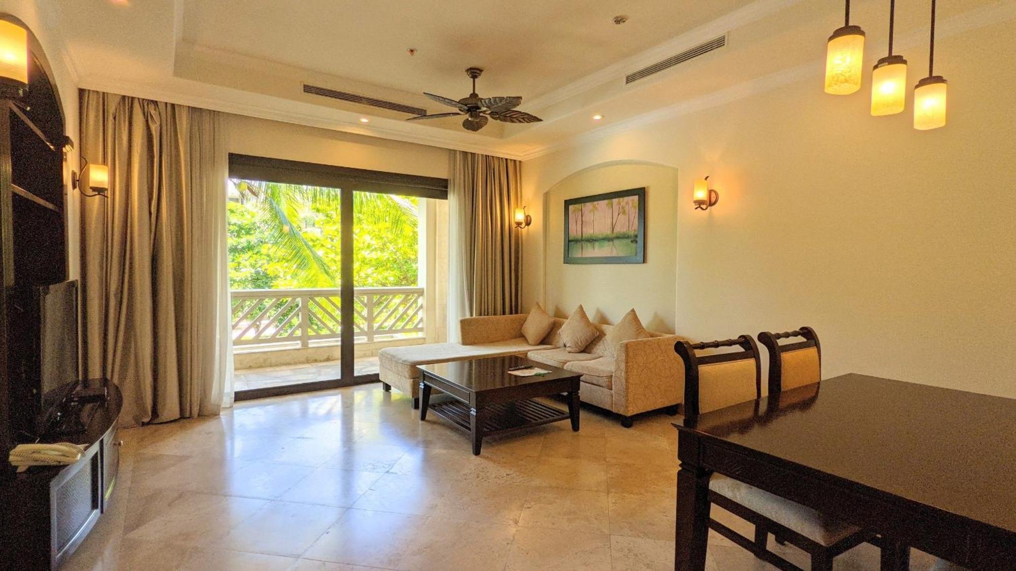 Olalani Resort & Condotel Da Nang Exterior foto